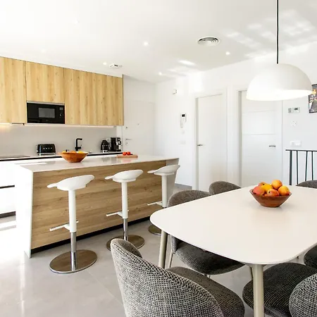 度假居 Skyhill Ii By Interhome *