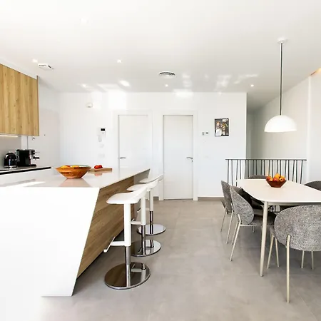 Skyhill Ii By Interhome 度假居