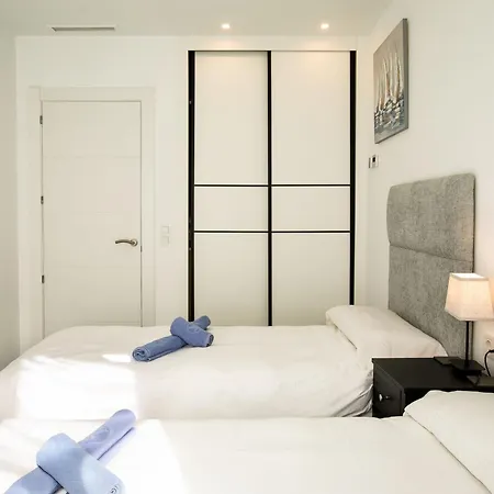 Skyhill Ii By Interhome * 内尔哈
