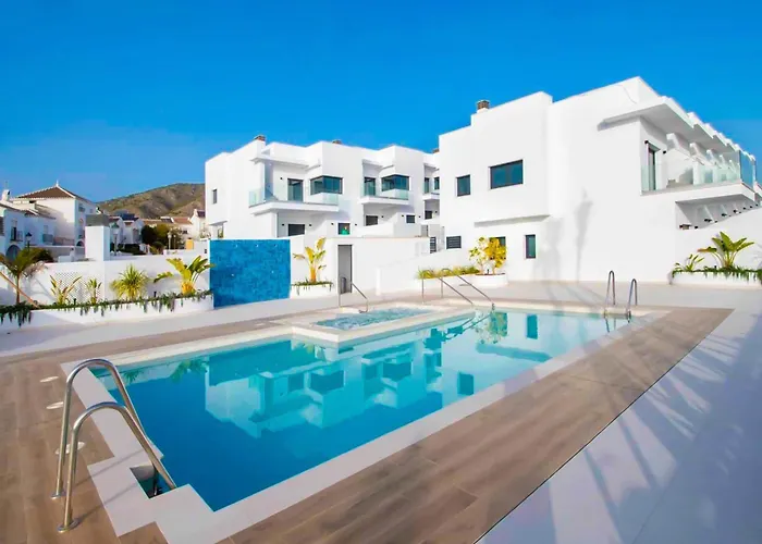 Centrally Located By Interhome Casa de Férias