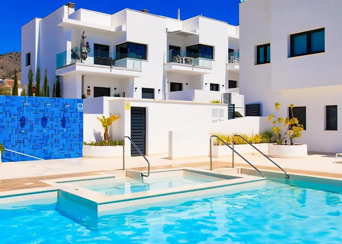 Casa de Férias Centrally Located By Interhome Nerja
